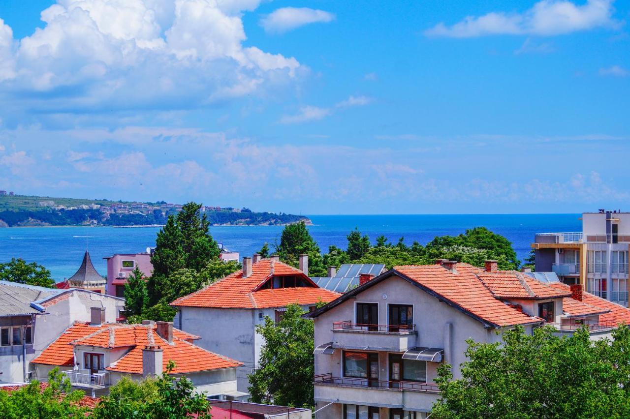 Chrystal Guest House Obzor Exterior foto