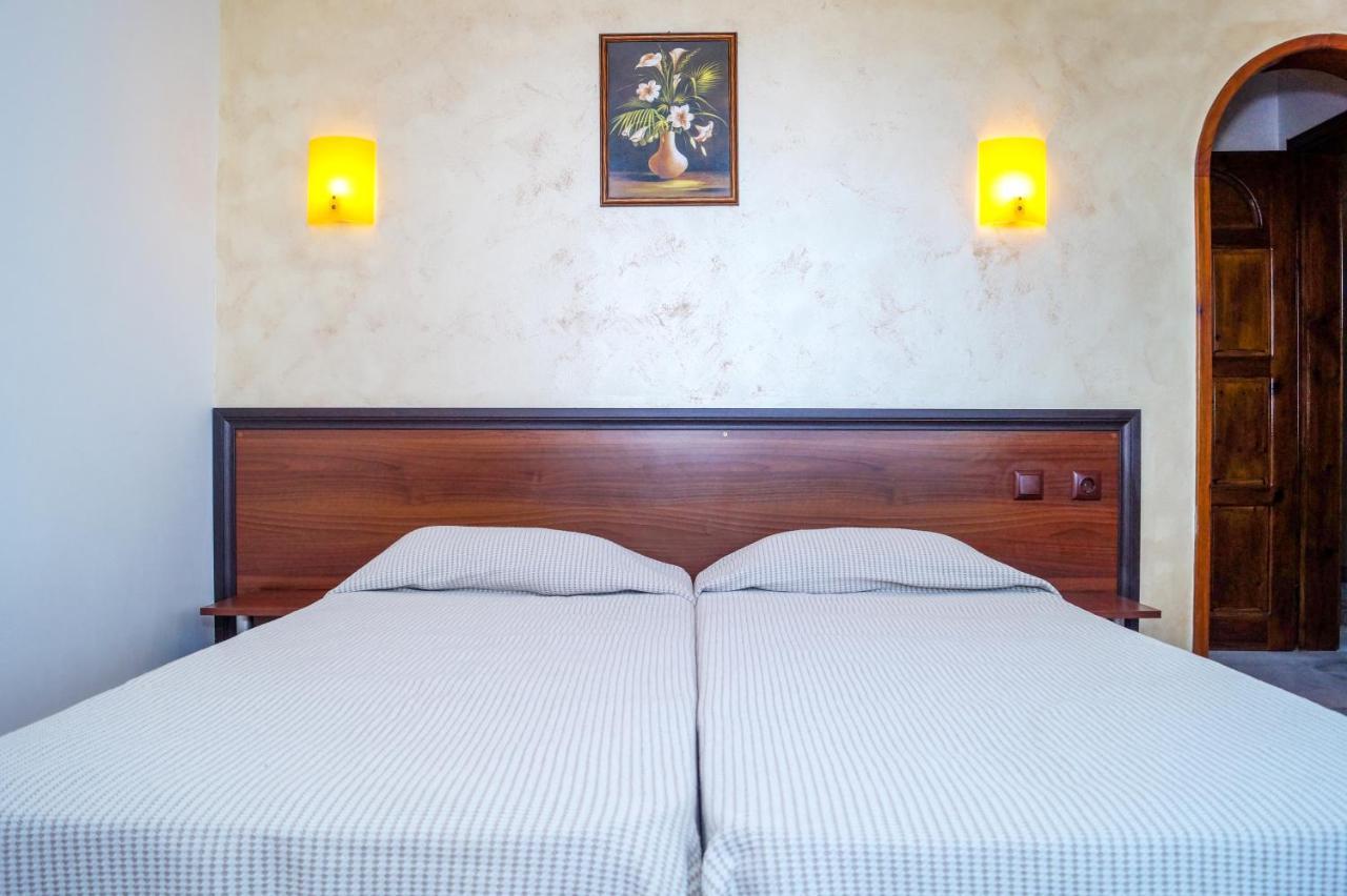 Chrystal Guest House Obzor Exterior foto