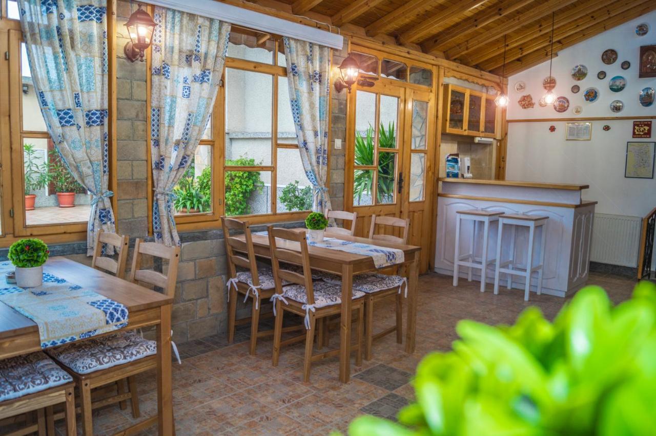 Chrystal Guest House Obzor Exterior foto